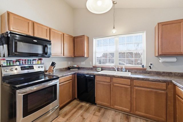 114 Rushmore LANE, Hartford, WI 53027