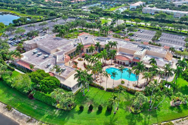 5906 Crystal Shores Drive 404, Boynton Beach, FL 33437