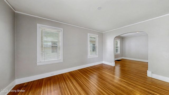 1104 Barret Ave, Louisville, KY 40204