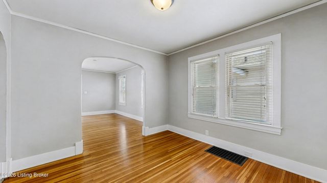 1104 Barret Ave, Louisville, KY 40204