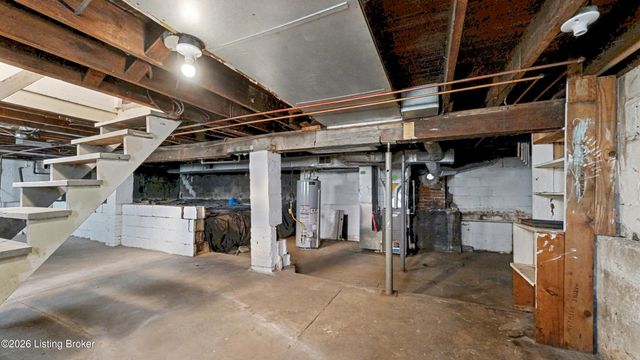 1104 Barret Ave, Louisville, KY 40204