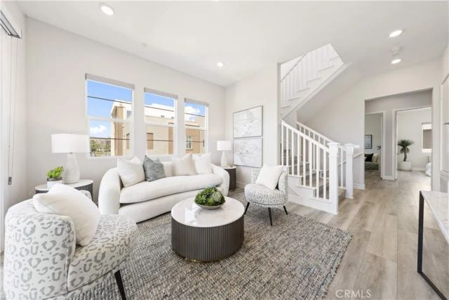 228 Merit, Irvine, CA 92618