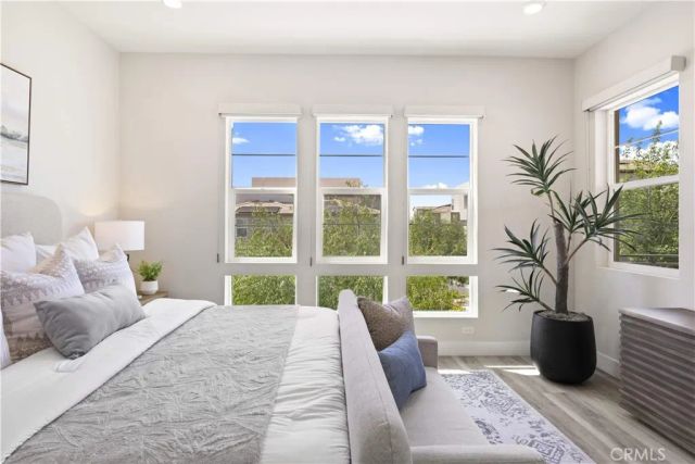 228 Merit, Irvine, CA 92618
