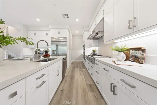 228 Merit, Irvine, CA 92618