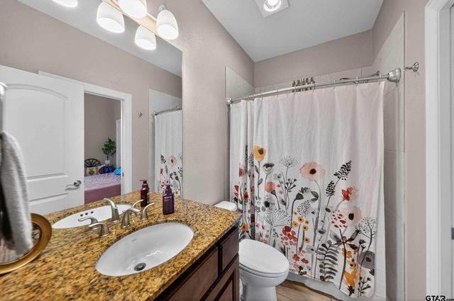 2202 Rana Park, Flint, TX 75762