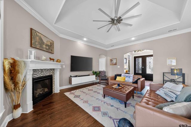 2202 Rana Park, Flint, TX 75762