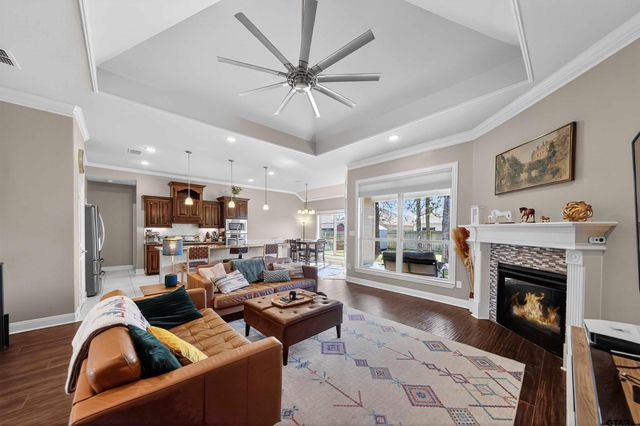 2202 Rana Park, Flint, TX 75762