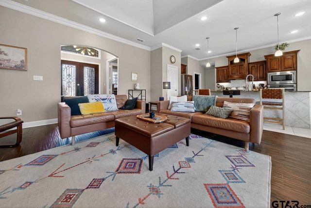 2202 Rana Park, Flint, TX 75762