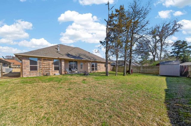 2202 Rana Park, Flint, TX 75762