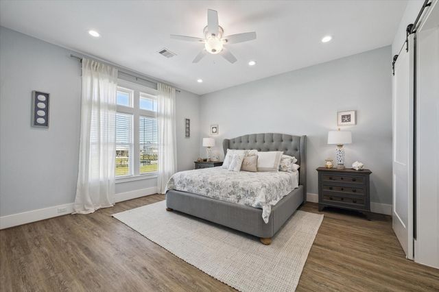 2012 Laguna Harbor Cove Boulevard, Port Bolivar, TX 77650