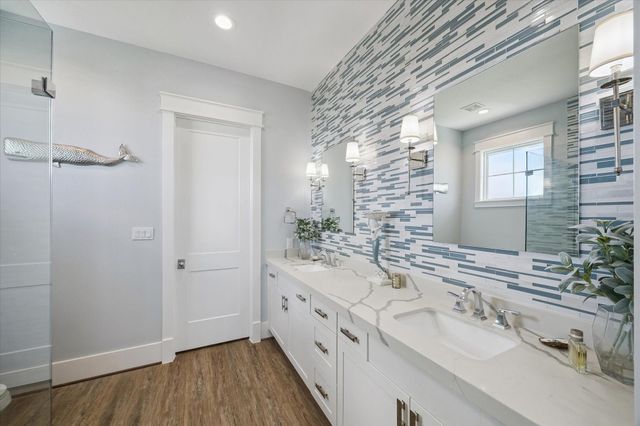 2012 Laguna Harbor Cove Boulevard, Port Bolivar, TX 77650