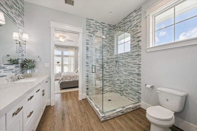 2012 Laguna Harbor Cove Boulevard, Port Bolivar, TX 77650