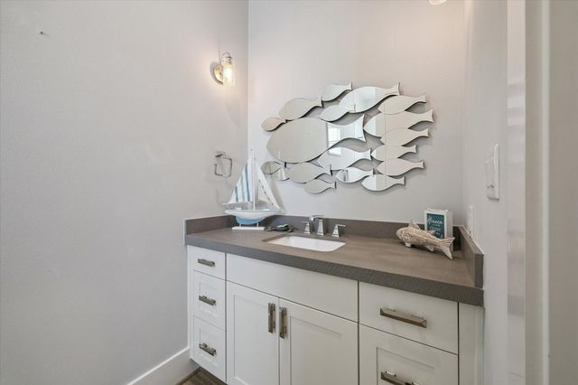 2012 Laguna Harbor Cove Boulevard, Port Bolivar, TX 77650