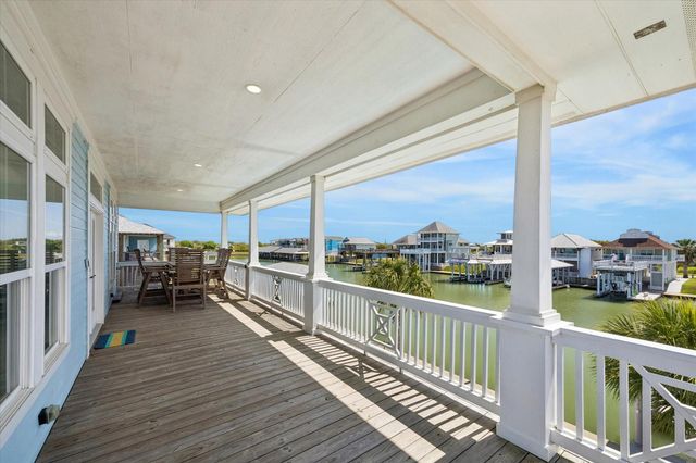 2012 Laguna Harbor Cove Boulevard, Port Bolivar, TX 77650