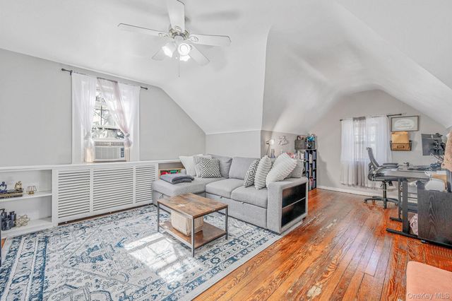 22 Fairview Boulevard, Hempstead, NY 11550