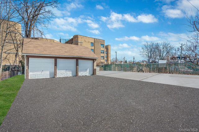 22 Fairview Boulevard, Hempstead, NY 11550