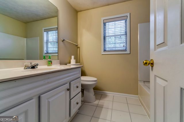 440 Crimson Ridge Drive, Jonesboro, GA 30238