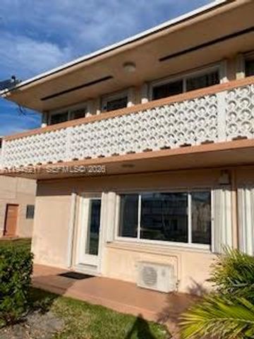 925 SW 11th Ave 1J, Hallandale Beach, FL 33009