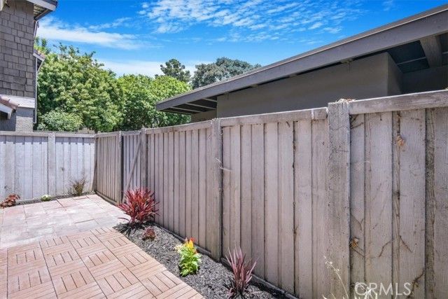 229 Springview, Irvine, CA 92620