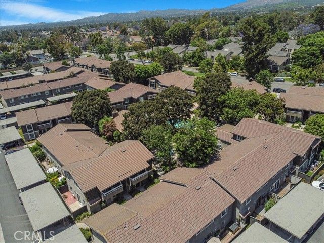 229 Springview, Irvine, CA 92620