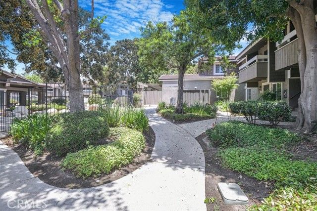 229 Springview, Irvine, CA 92620