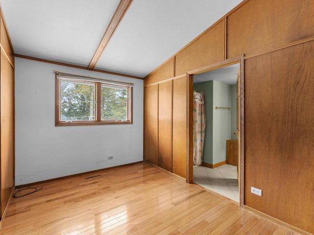 2124 S 23rd STREET, Manitowoc, WI 54220