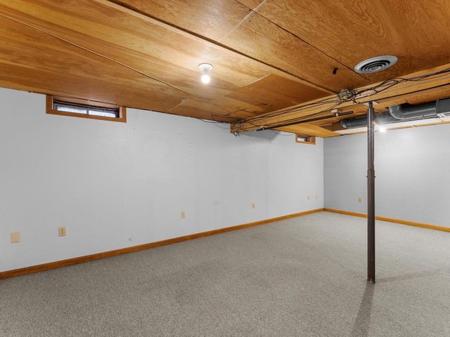 2124 S 23rd STREET, Manitowoc, WI 54220