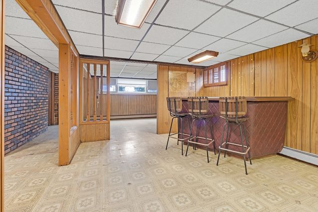 4414 N Nagle Avenue, Harwood Heights, IL 60706