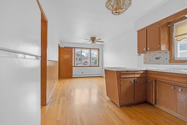 4414 N Nagle Avenue, Harwood Heights, IL 60706