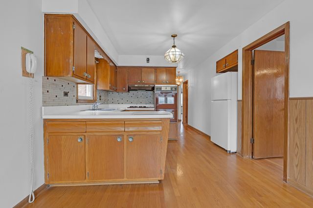 4414 N Nagle Avenue, Harwood Heights, IL 60706