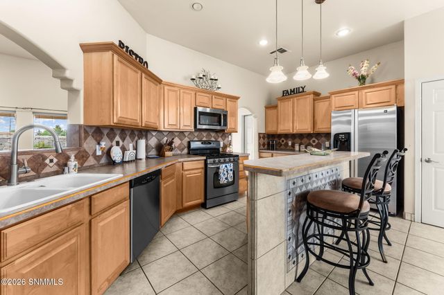 3990 Golondrina Court, Las Cruces, NM 88012