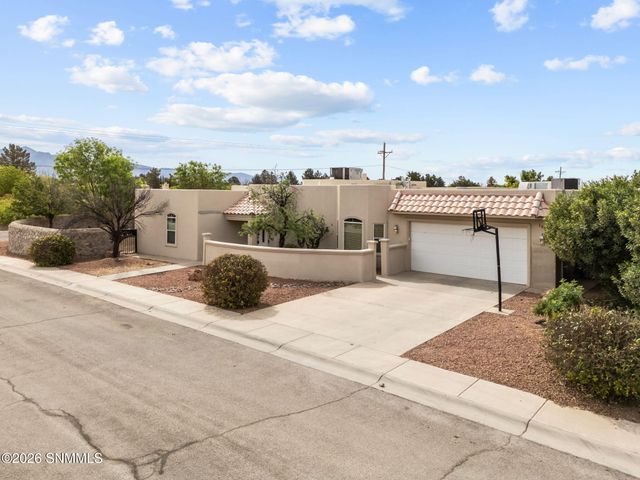 3990 Golondrina Court, Las Cruces, NM 88012