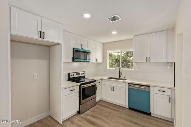 10207 W ALABAMA Avenue, Sun City, AZ 85351