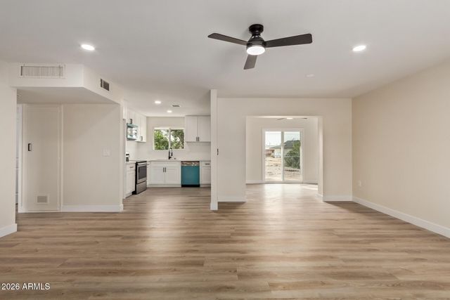 10207 W ALABAMA Avenue, Sun City, AZ 85351