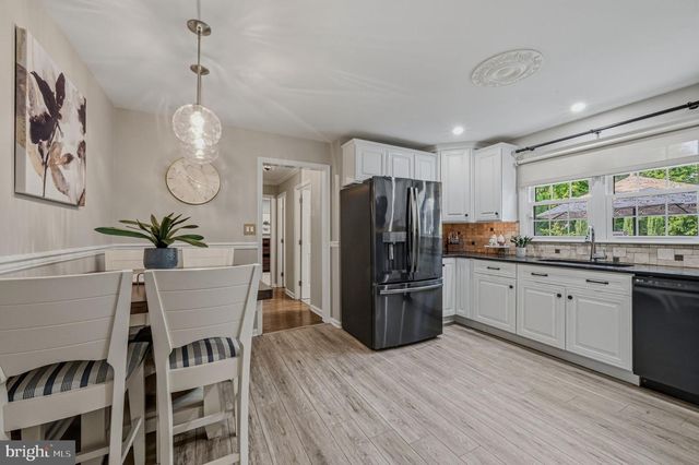 106 COUNTRY FLOWER RD, Newark, DE 19711