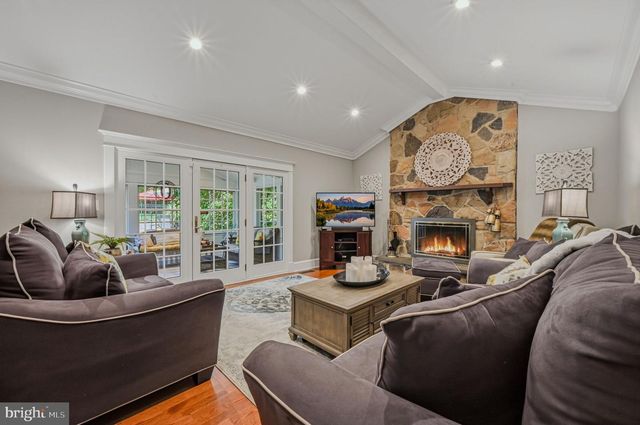 106 COUNTRY FLOWER RD, Newark, DE 19711