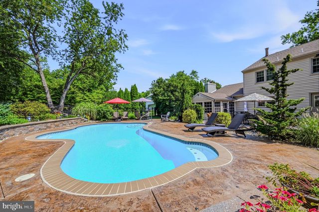 106 COUNTRY FLOWER RD, Newark, DE 19711