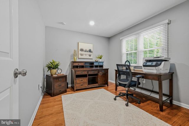 106 COUNTRY FLOWER RD, Newark, DE 19711