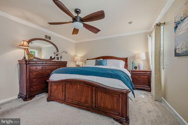106 COUNTRY FLOWER RD, Newark, DE 19711