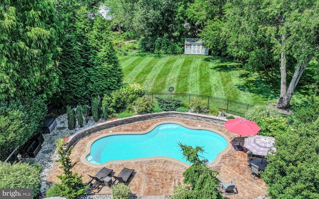 106 COUNTRY FLOWER RD, Newark, DE 19711