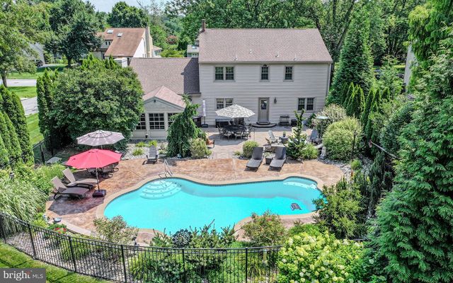106 COUNTRY FLOWER RD, Newark, DE 19711