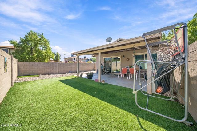 3704 W VILLA MARIA Drive, Glendale, AZ 85308