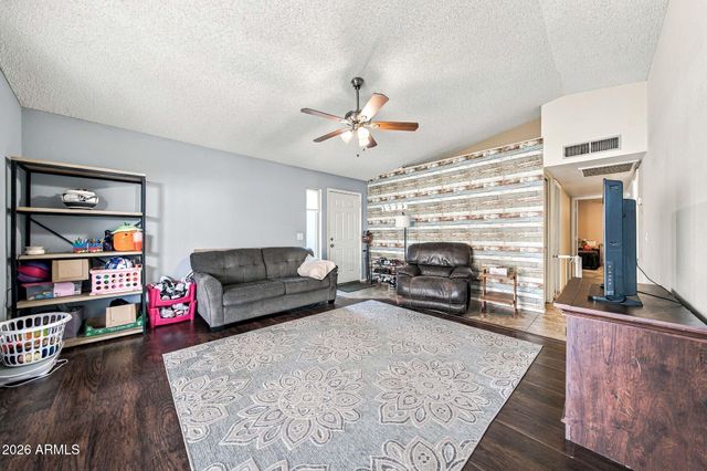 3704 W VILLA MARIA Drive, Glendale, AZ 85308