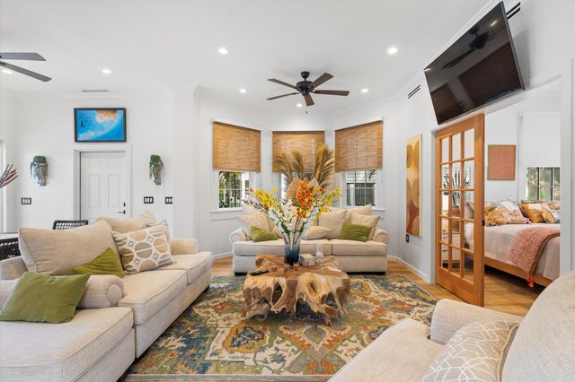 627 Caroline Street, Key West, FL 33040