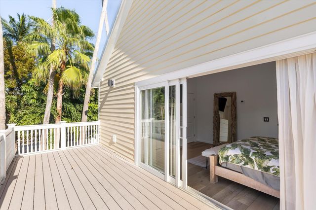 627 Caroline Street, Key West, FL 33040