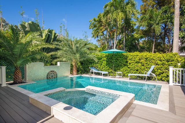 627 Caroline Street, Key West, FL 33040