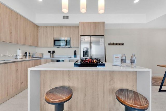 3900 Biscayne Blvd N-1101, Miami, FL 33137