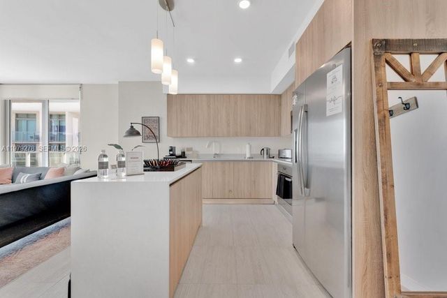 3900 Biscayne Blvd N-1101, Miami, FL 33137