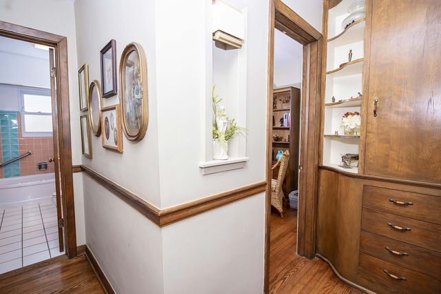 1140 S Weller Avenue, Springfield, MO 65804