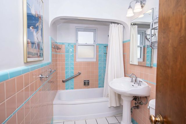 1140 S Weller Avenue, Springfield, MO 65804